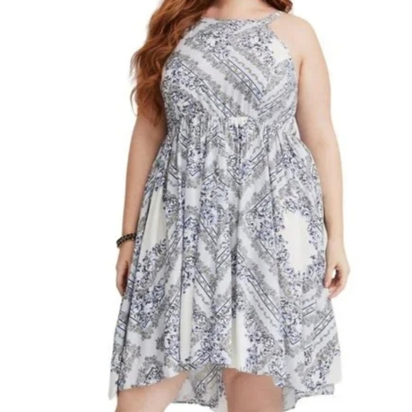Torrid bandana print high neck halter style dress size large - Picture 1 of 8